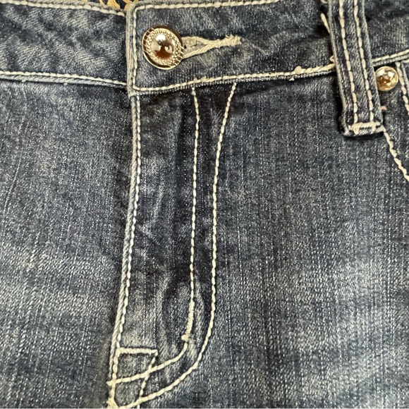Zenim Thick Stitch Embroidered Medium Wash Denim Jeans Women’s Size 8 - Picture 3 of 15